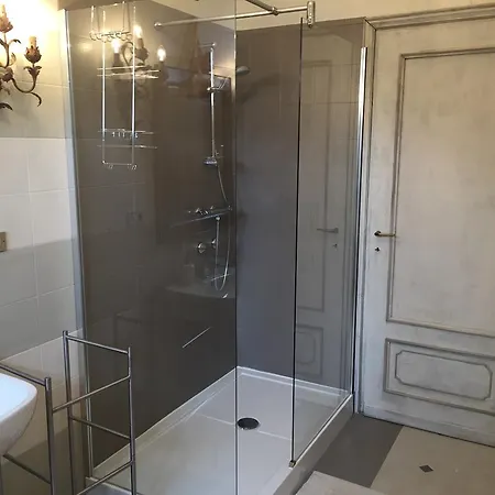 Il Vecchio Teatro * ביאלה