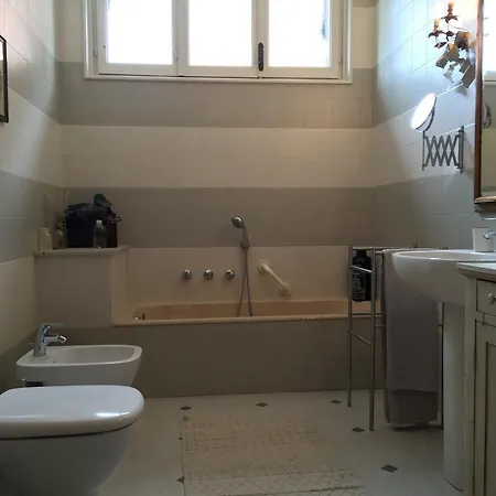 Il Vecchio Teatro ביאלה